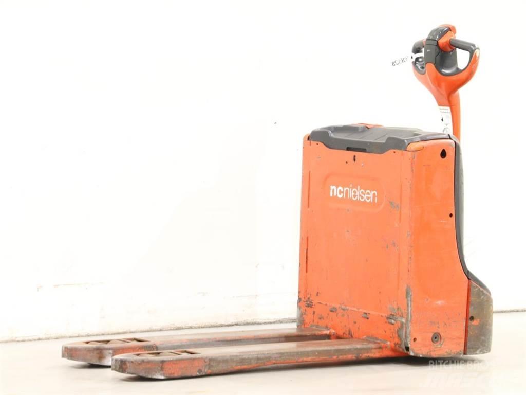 Linde T16/1152-00 Ročni električni viličar