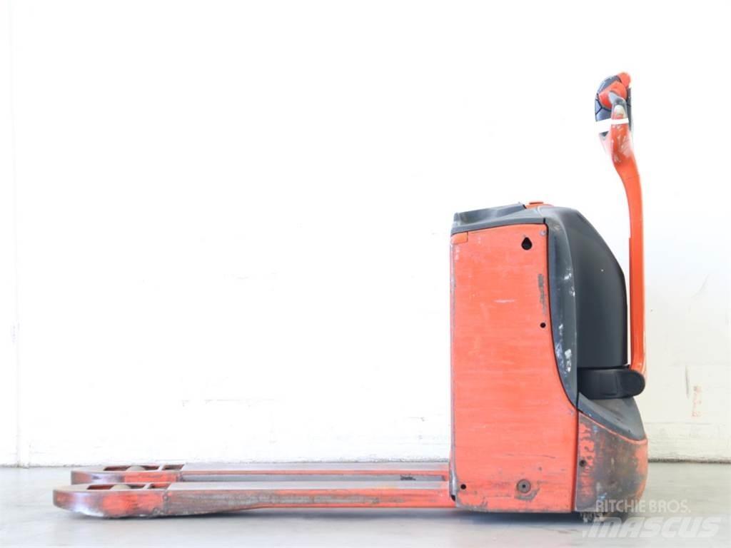 Linde T16/1152-00 Ročni električni viličar