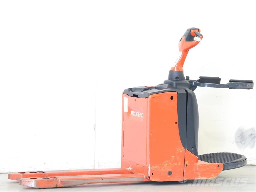 Linde T16P/1151 Ročni električni viličar