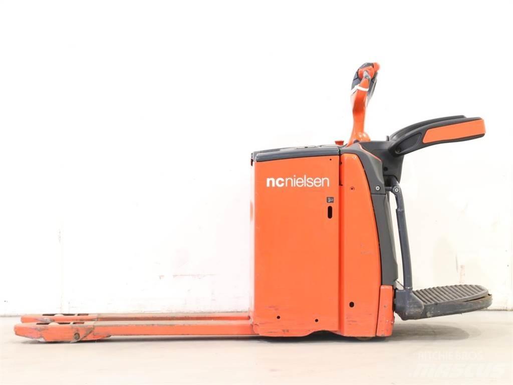 Linde T20AP/1153-02 Ročni električni viličar