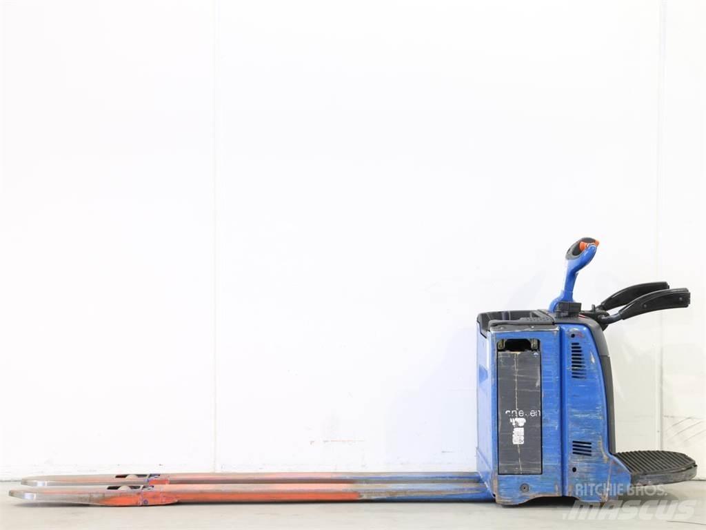 Linde T20AP/131 Ročni električni viličar