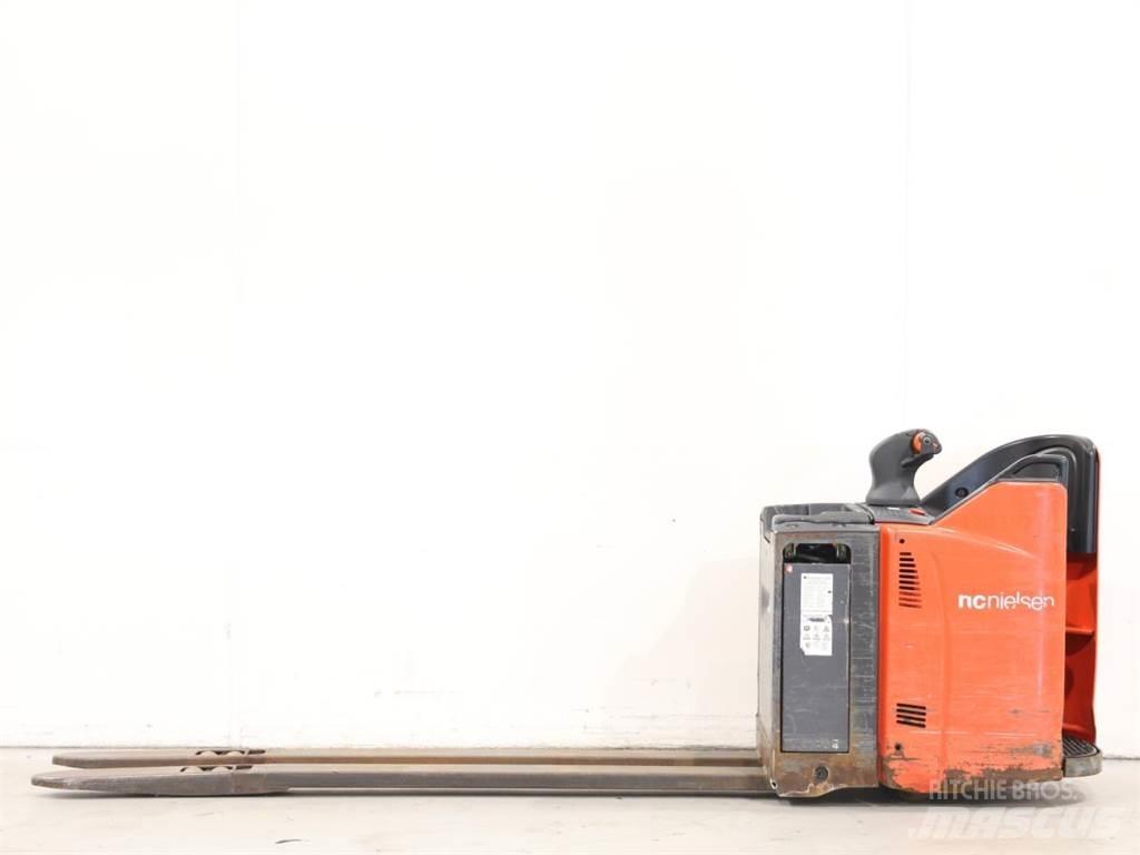 Linde T20SP/131 Ročni električni viličar