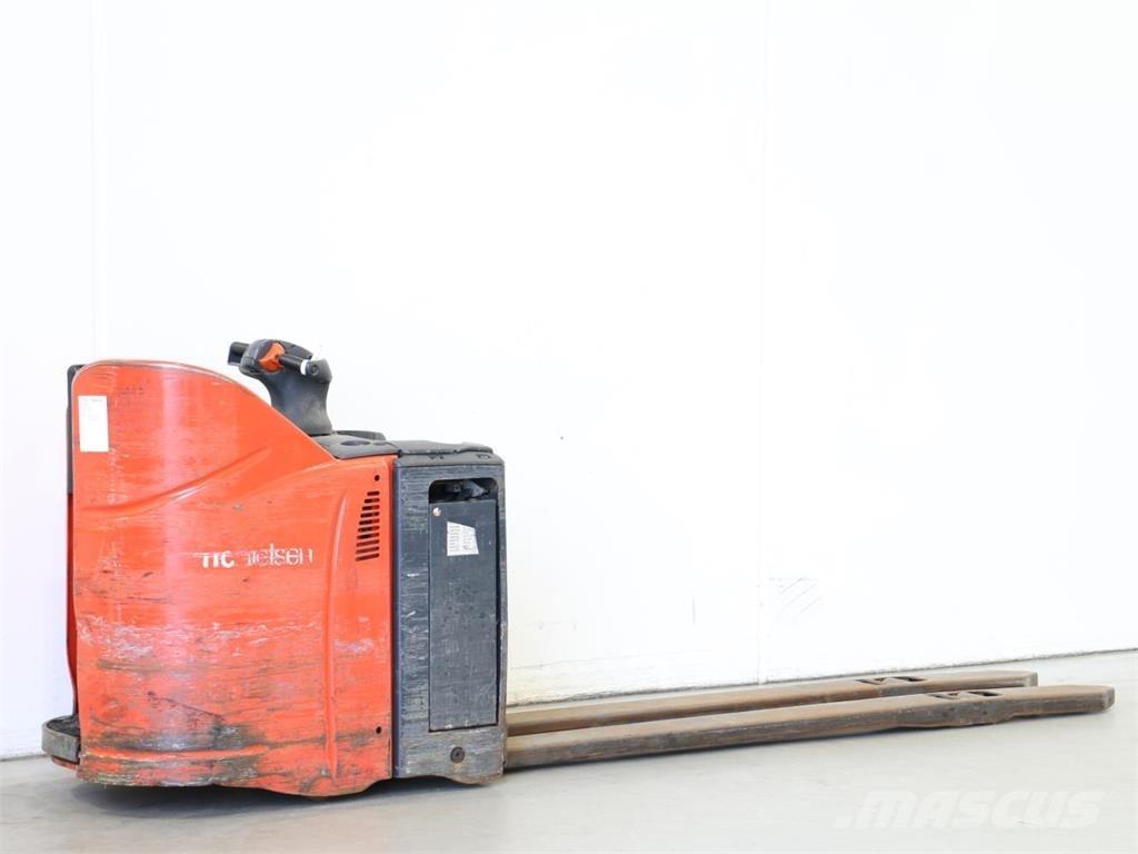 Linde T20SP/131 Ročni električni viličar