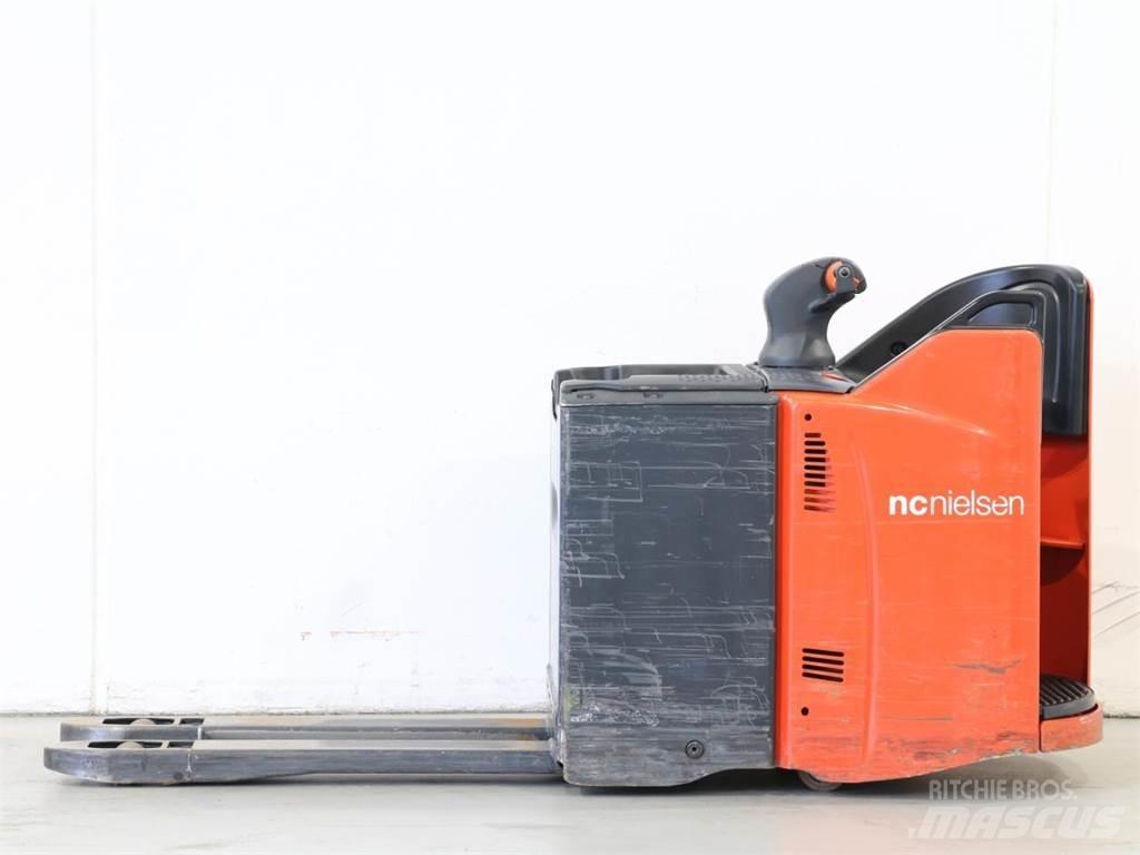 Linde T20SP/131 Ročni električni viličar