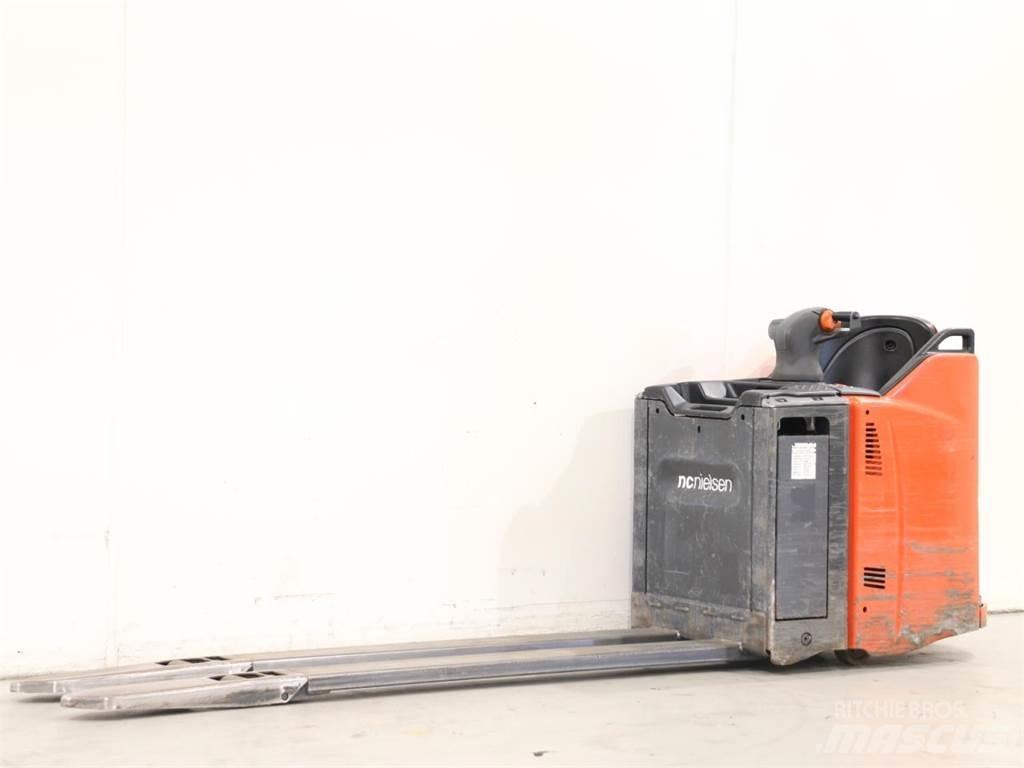 Linde T20SP/131 Ročni električni viličar