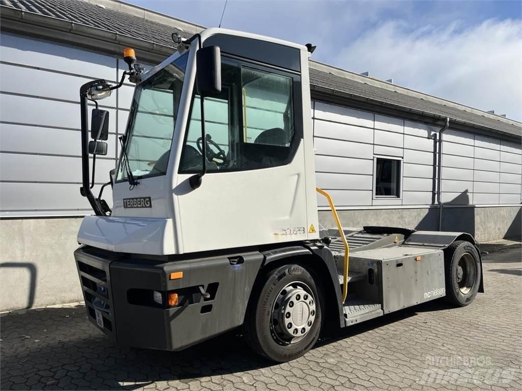 Terberg YT223 4x2 Drugo