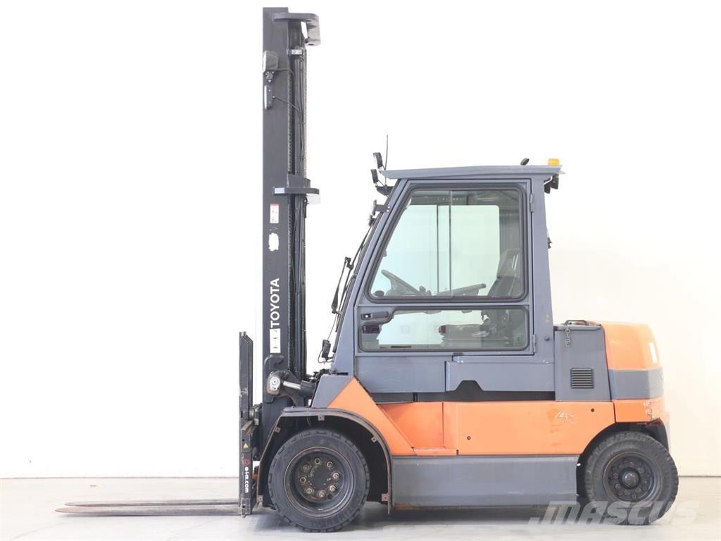 Toyota 7FBMF45 Viličarji - drugo