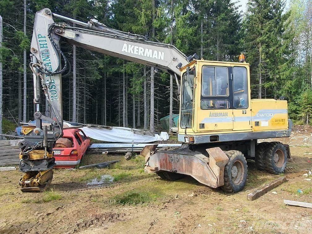 Åkerman EW 130 Bagri goseničarji