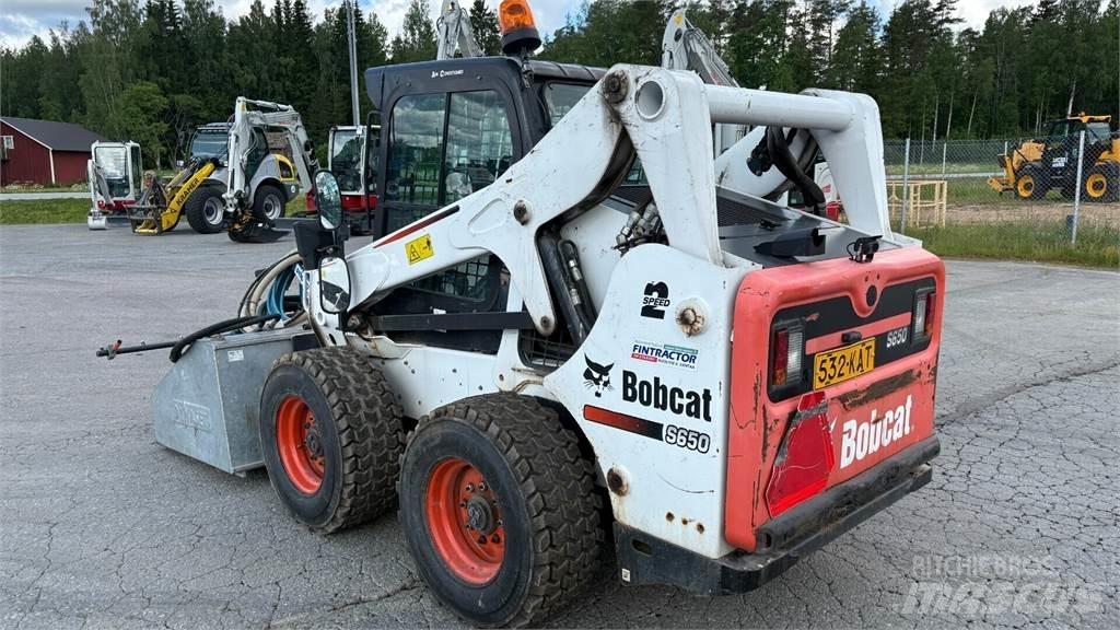 Bobcat S650 Skid steer mini nakladalci