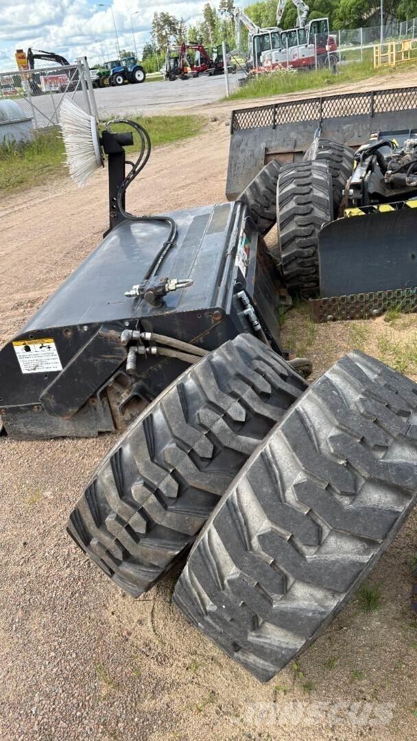 Bobcat S650 Skid steer mini nakladalci