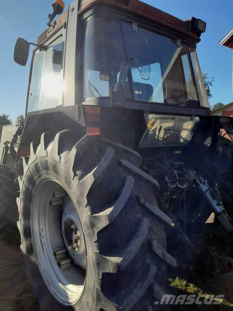 Case IH 4240 Traktorji