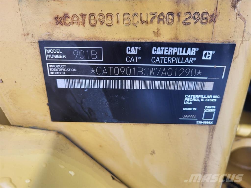 CAT 901B Mini nakladalci