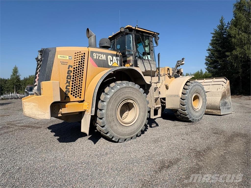 CAT 972 M Kolesni nakladalci