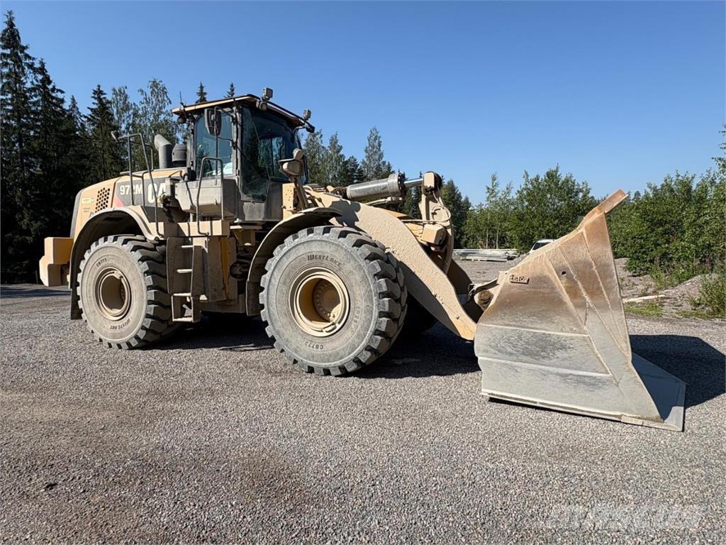 CAT 972 M Kolesni nakladalci