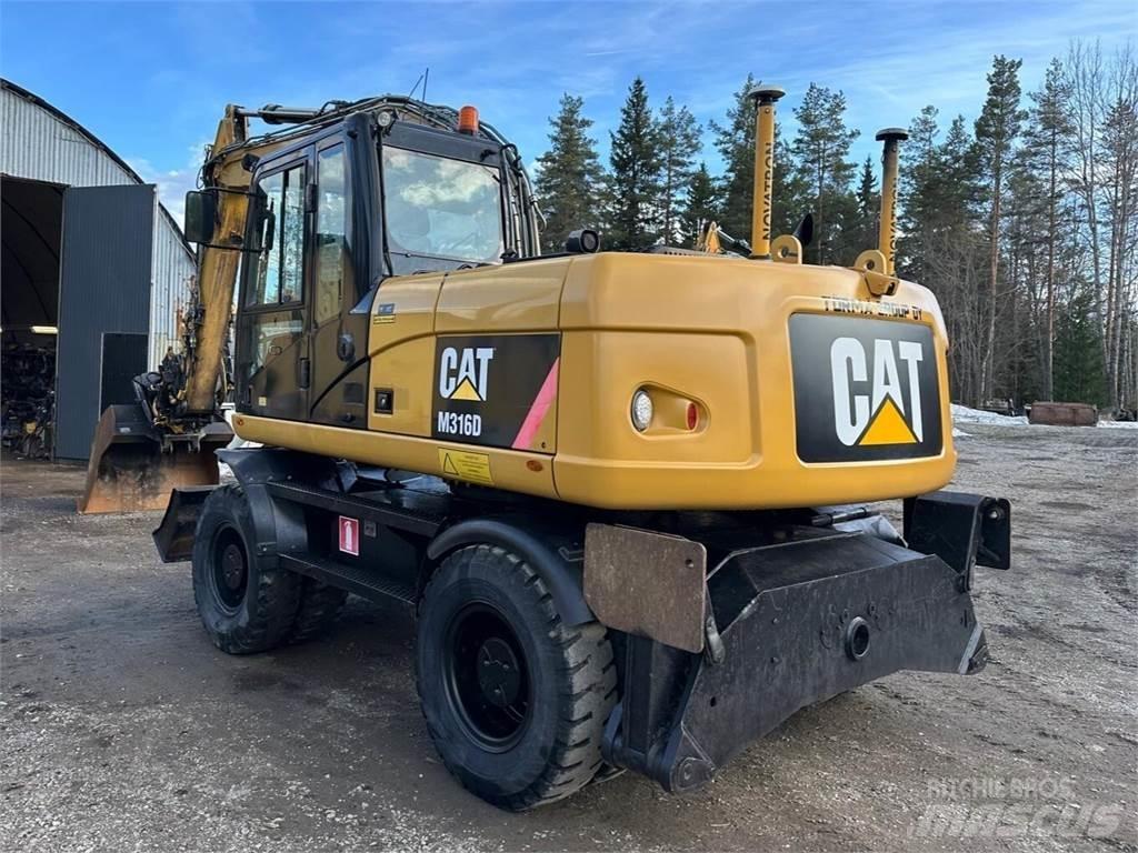 CAT M 316 D Bagri na kolesih