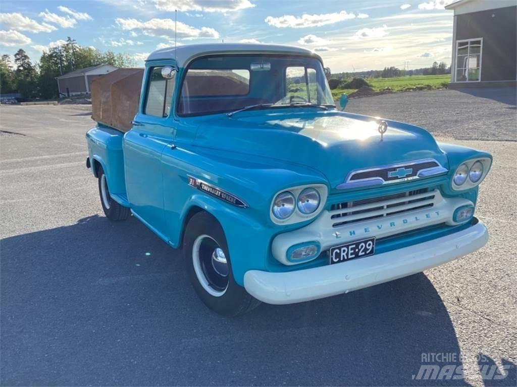 Chevrolet Apace Dostavna vozila / kombiji
