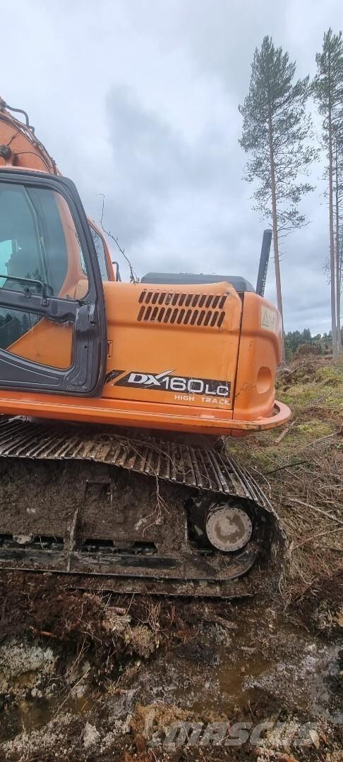 Doosan 160 LC Bagri goseničarji