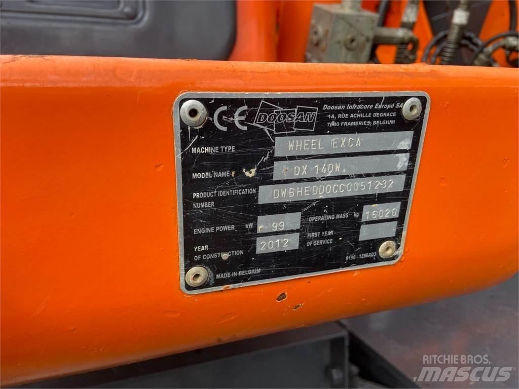 Doosan DX 140W Bagri na kolesih