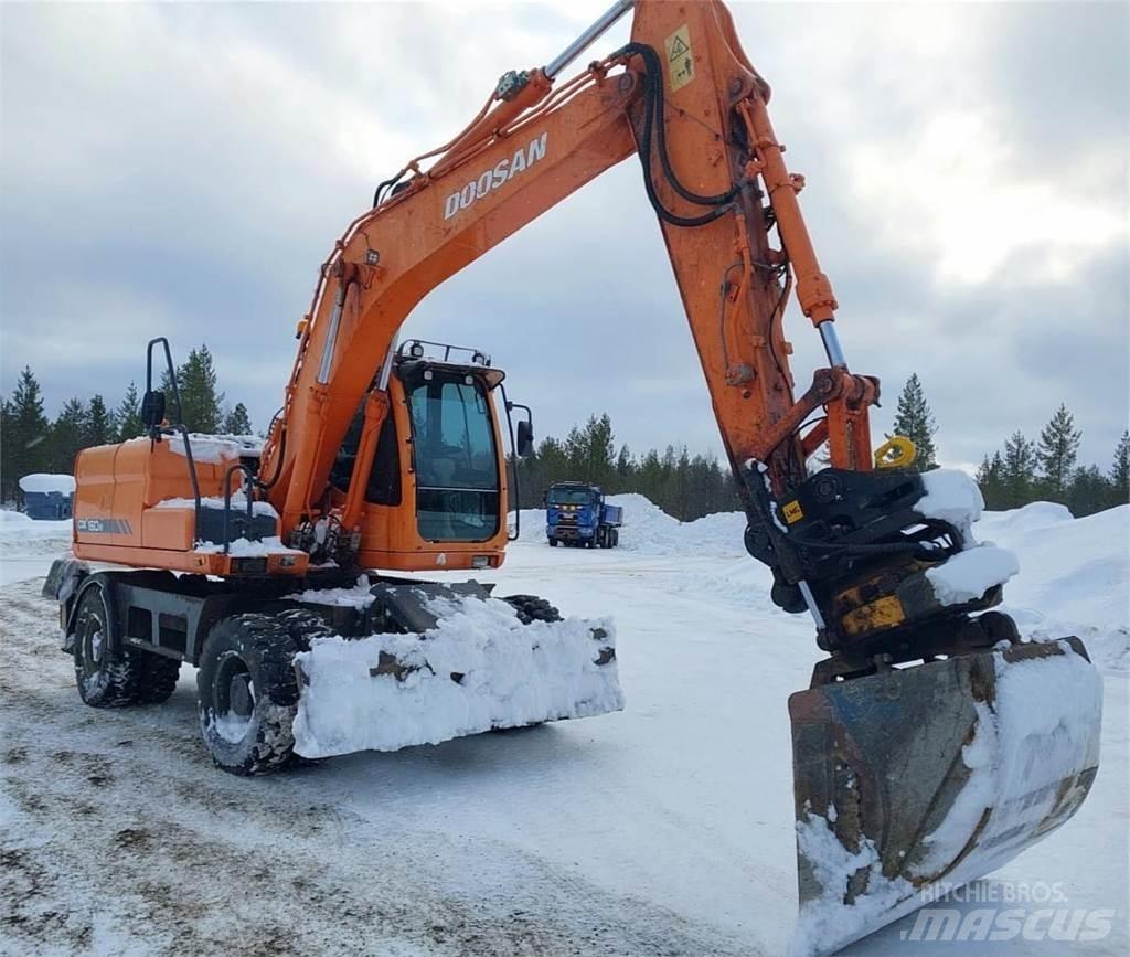 Doosan DX160W Bagri goseničarji