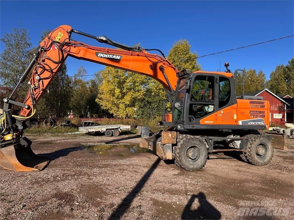 Doosan DX170W-5 Bagri na kolesih