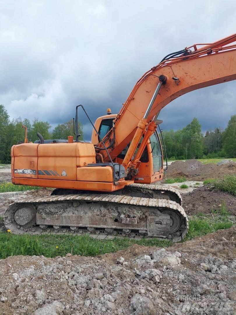 Doosan Dx180 Bagri goseničarji