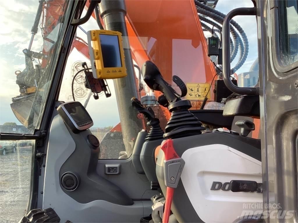 Doosan DX235 LCR Bagri goseničarji