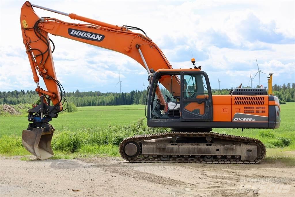 Doosan DX255 LC - 3 Bagri goseničarji