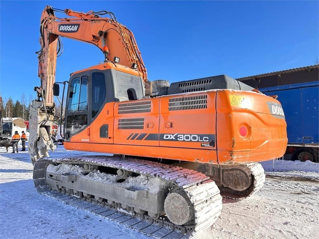 Doosan DX300 LC-3 Bagri goseničarji