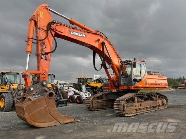 Doosan DX480LC Bagri goseničarji