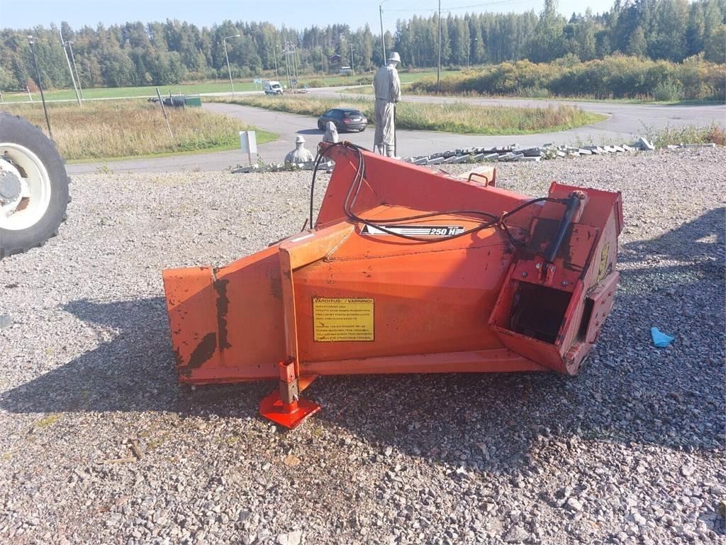 Esko 251 Drugi stroji za cesto in sneg