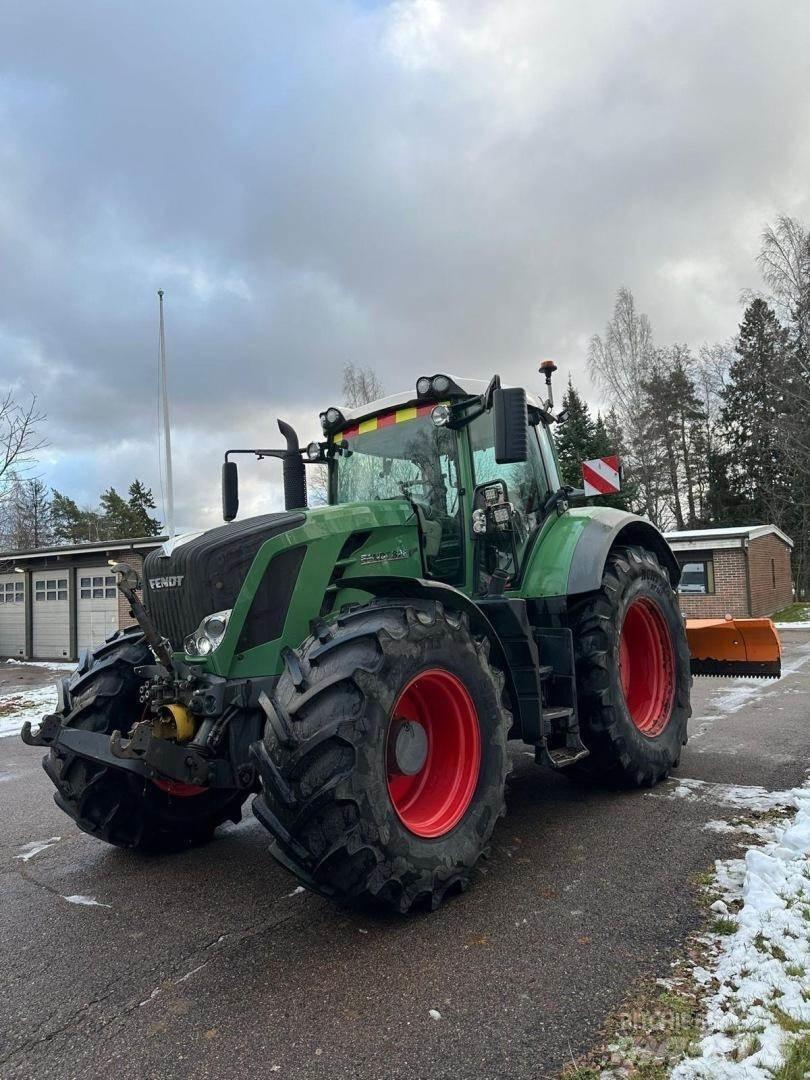 Fendt 828 VARIO Traktorji