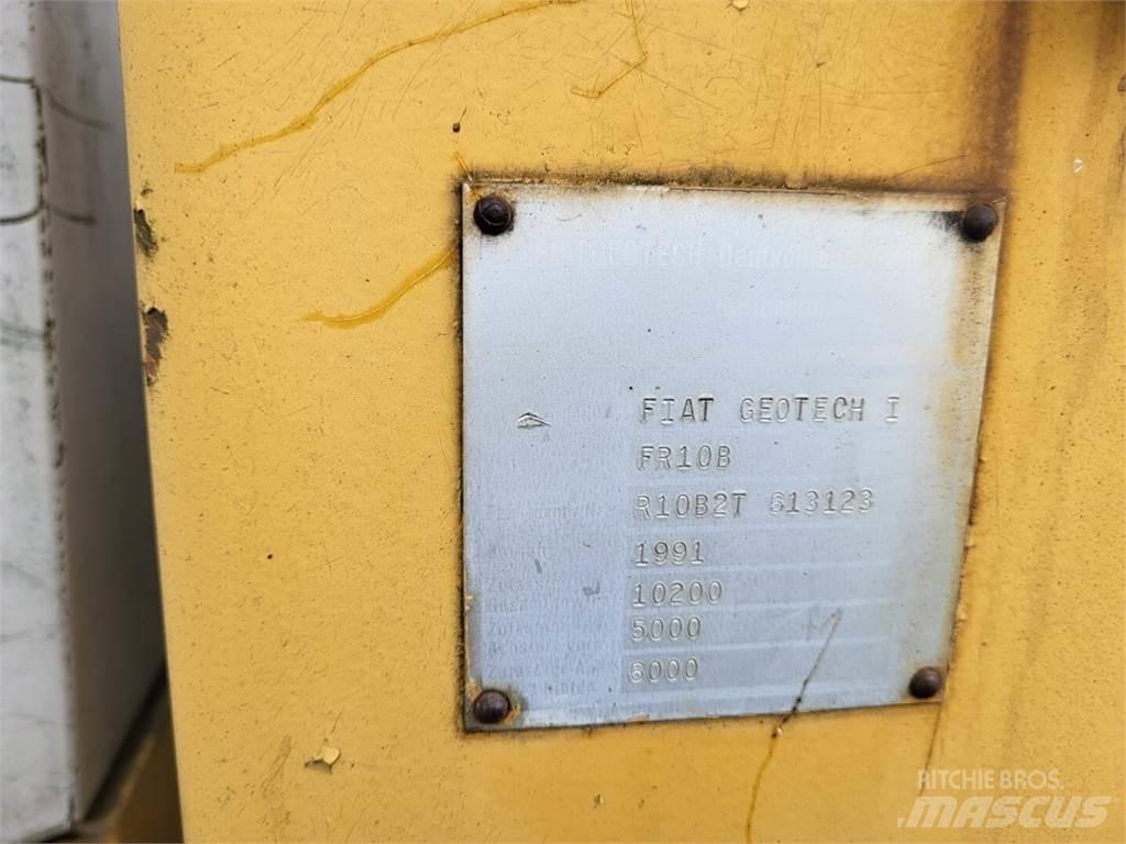 Fiat-Allis FR10B Kolesni nakladalci