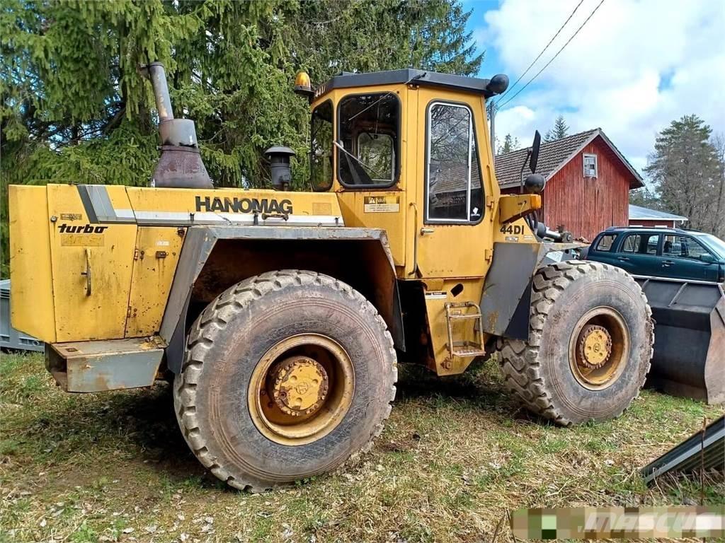 Hanomag 44D Kolesni nakladalci