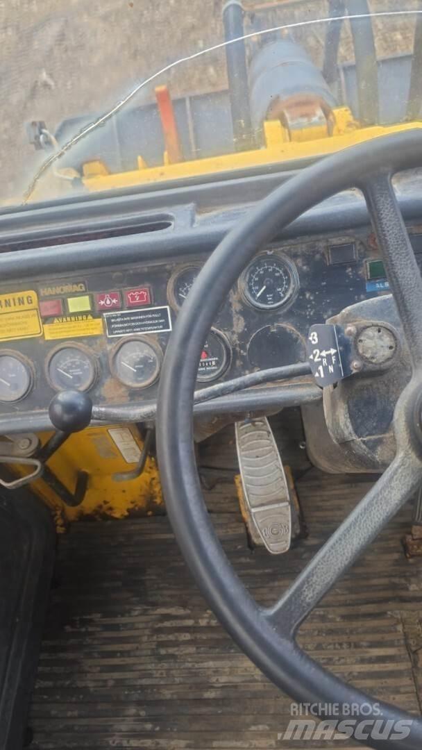 Hanomag 44D Kolesni nakladalci