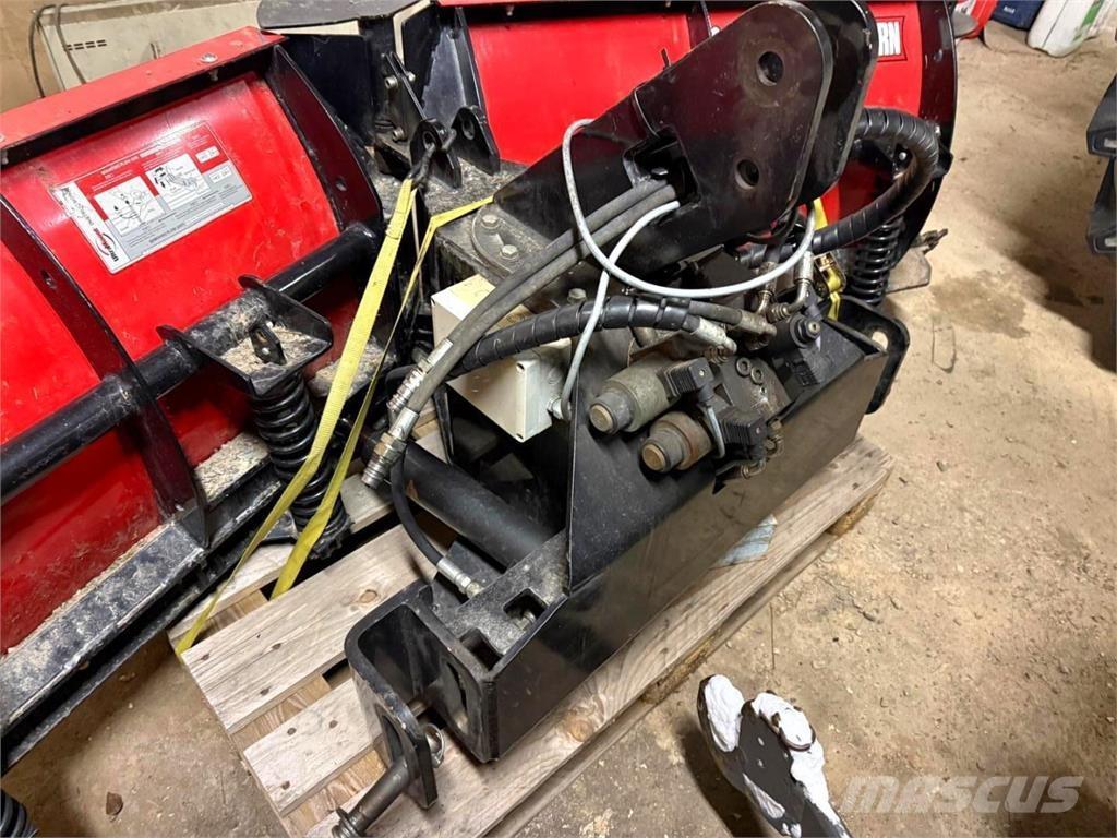 Hilltip Aura Snežne deske in plugi