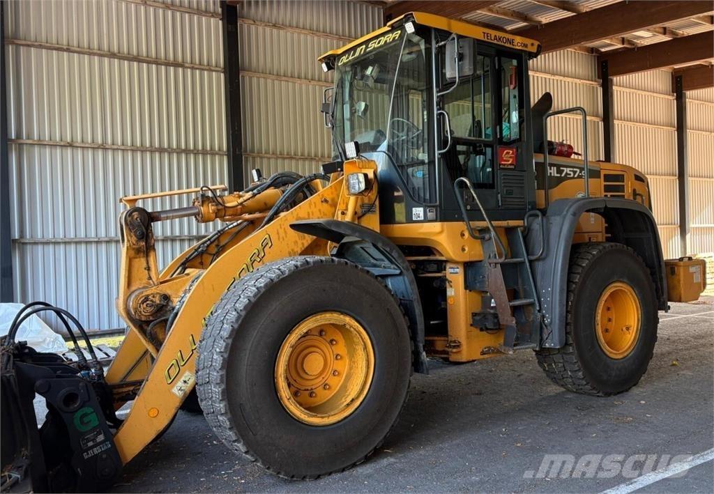 Hyundai HL 757-9 Kolesni nakladalci