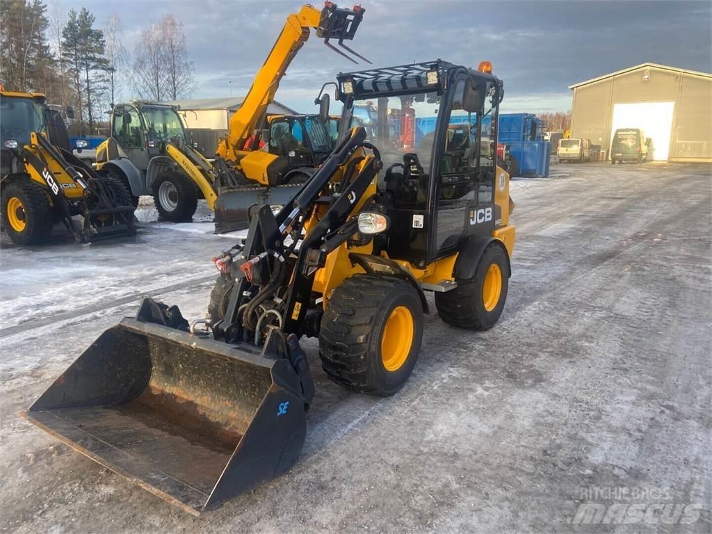 JCB 403 Plus Kolesni nakladalci