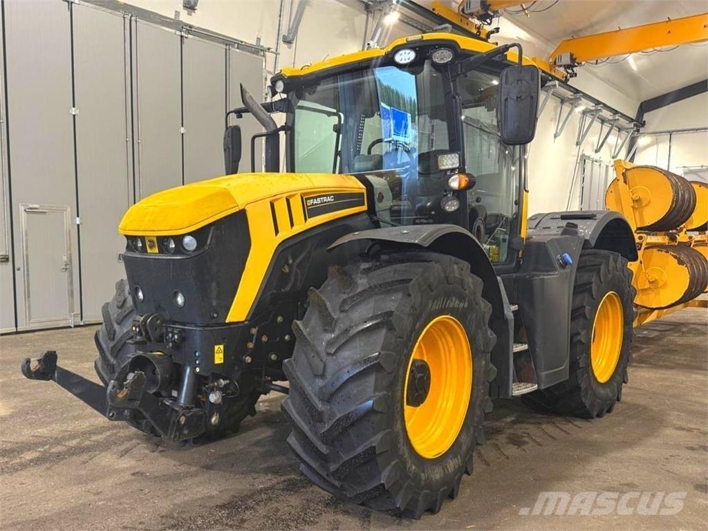 JCB Fastrack 4220 Traktorji