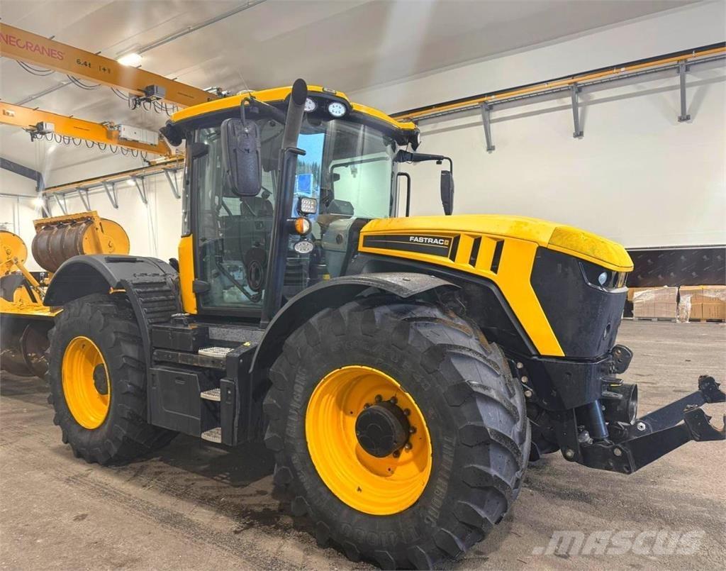 JCB Fastrack 4220 Traktorji