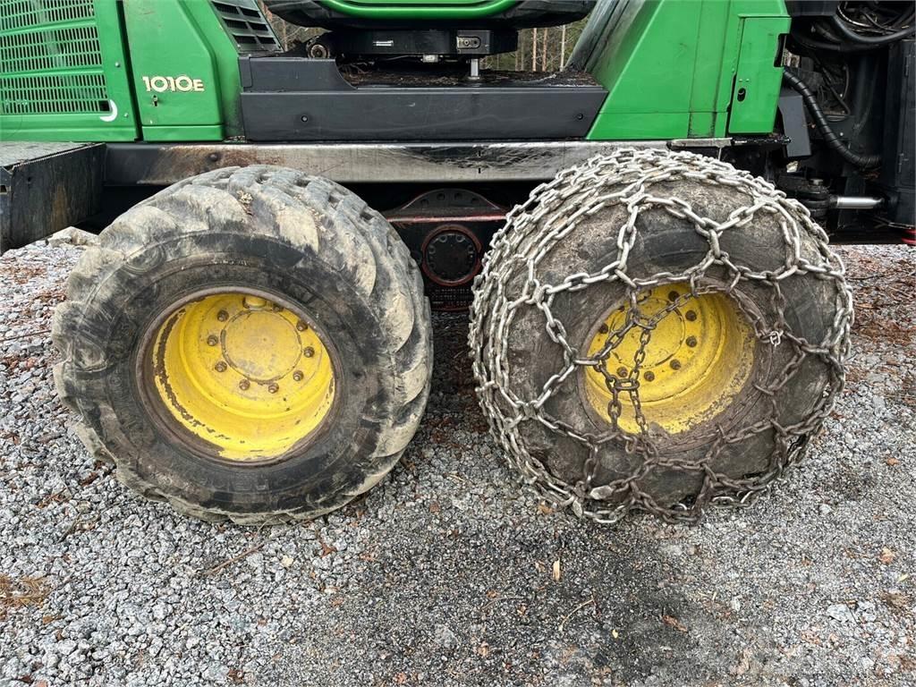 John Deere 1010E Forwarderji