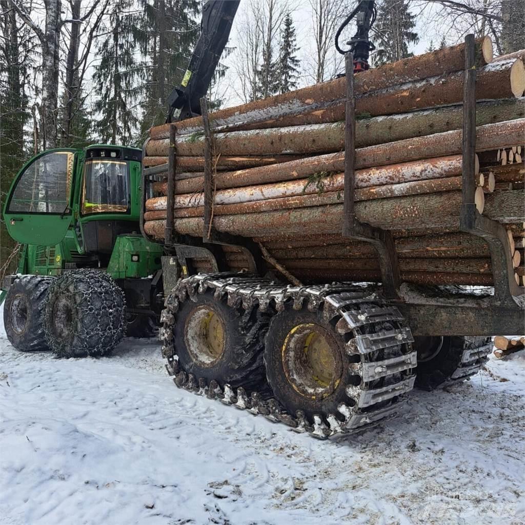 John Deere 1110E Forwarderji