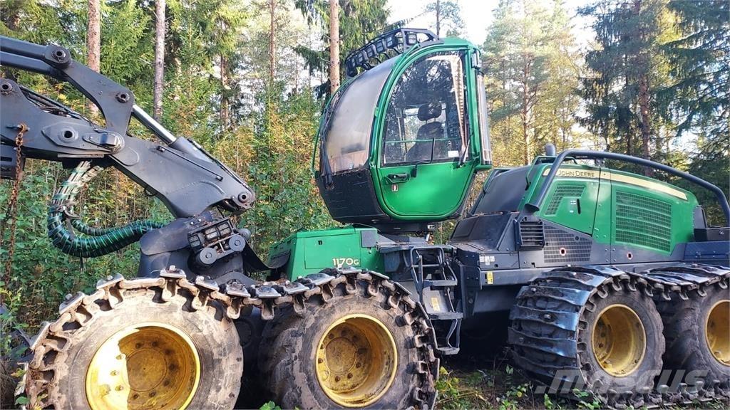 John Deere 1170G Harvesterji