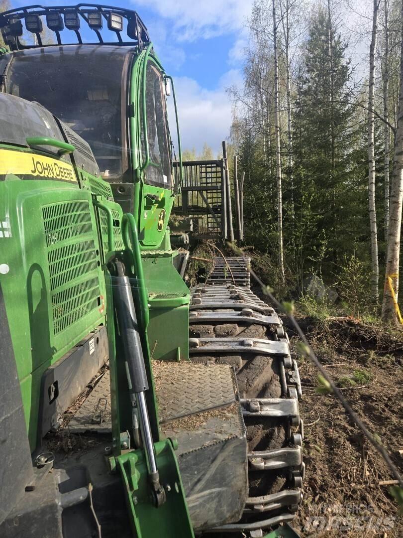 John Deere 1210 G Forwarderji