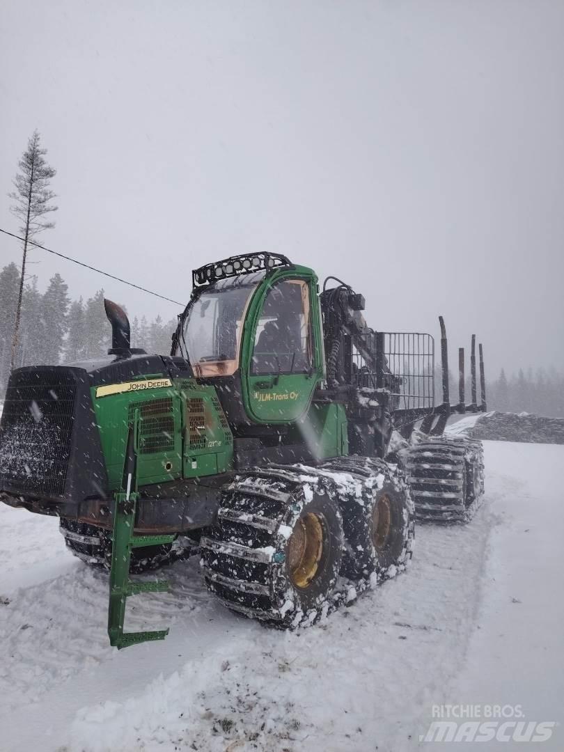 John Deere 1210E Forwarderji