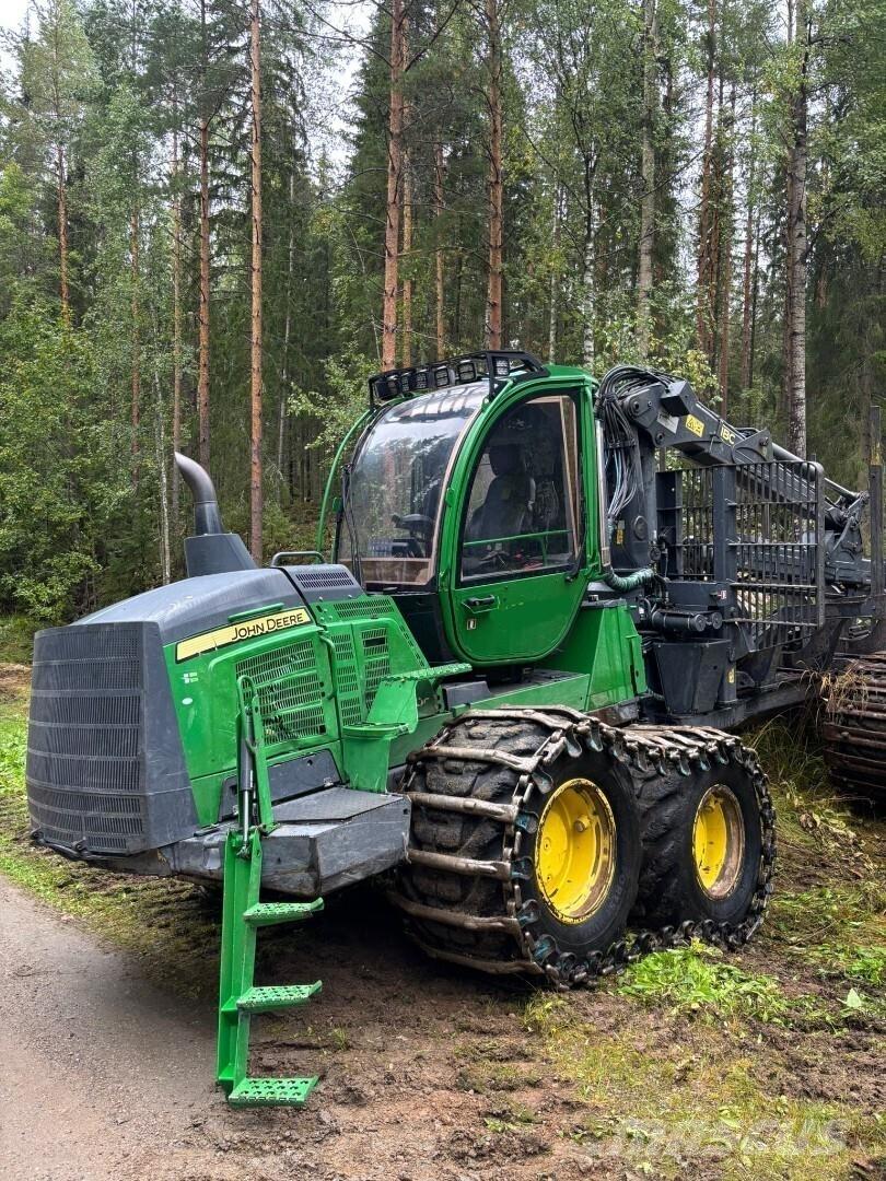 John Deere 1210G Forwarderji