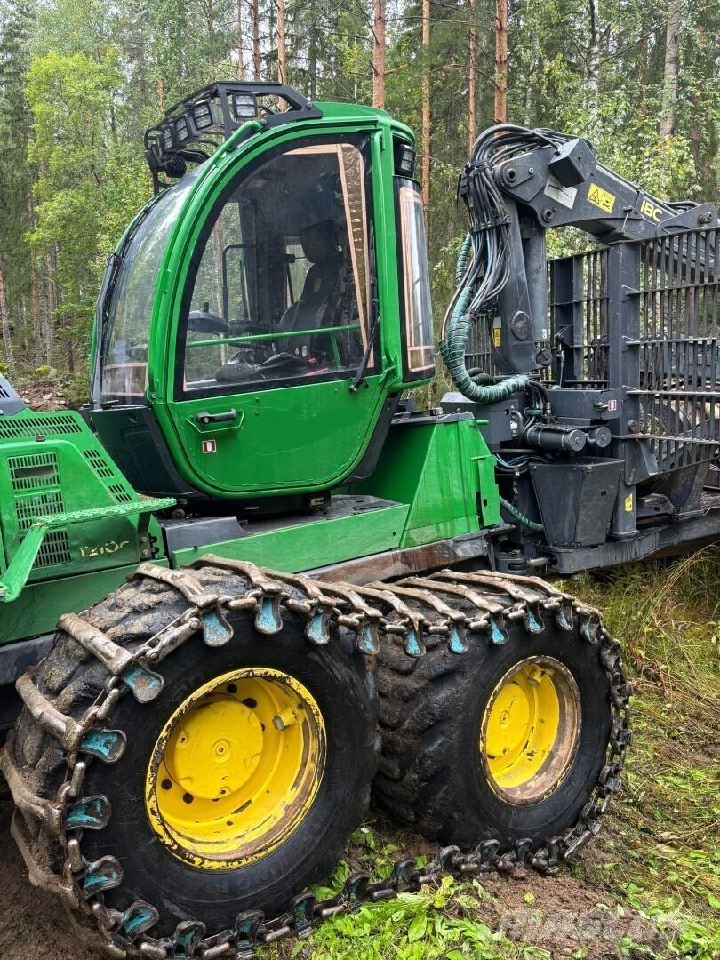 John Deere 1210G Forwarderji