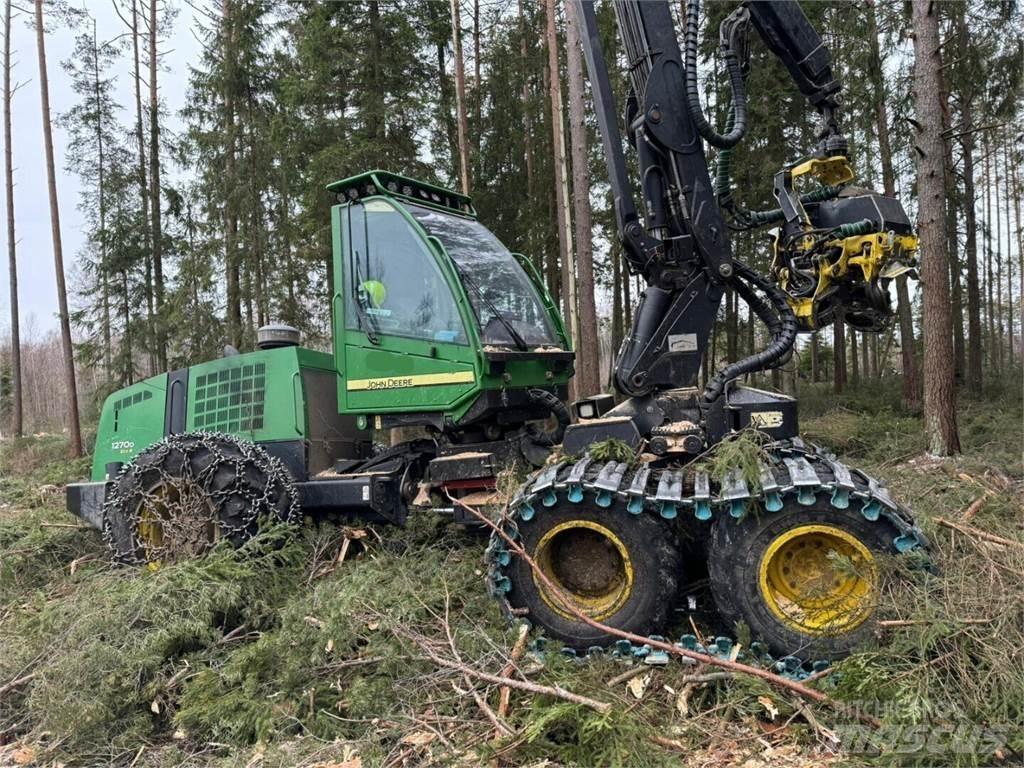 John Deere 1270D Harvesterji