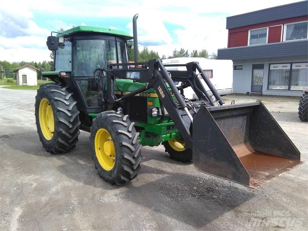 John Deere 2650 Traktorji