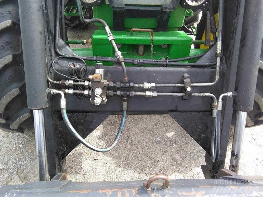 John Deere 2650 Traktorji