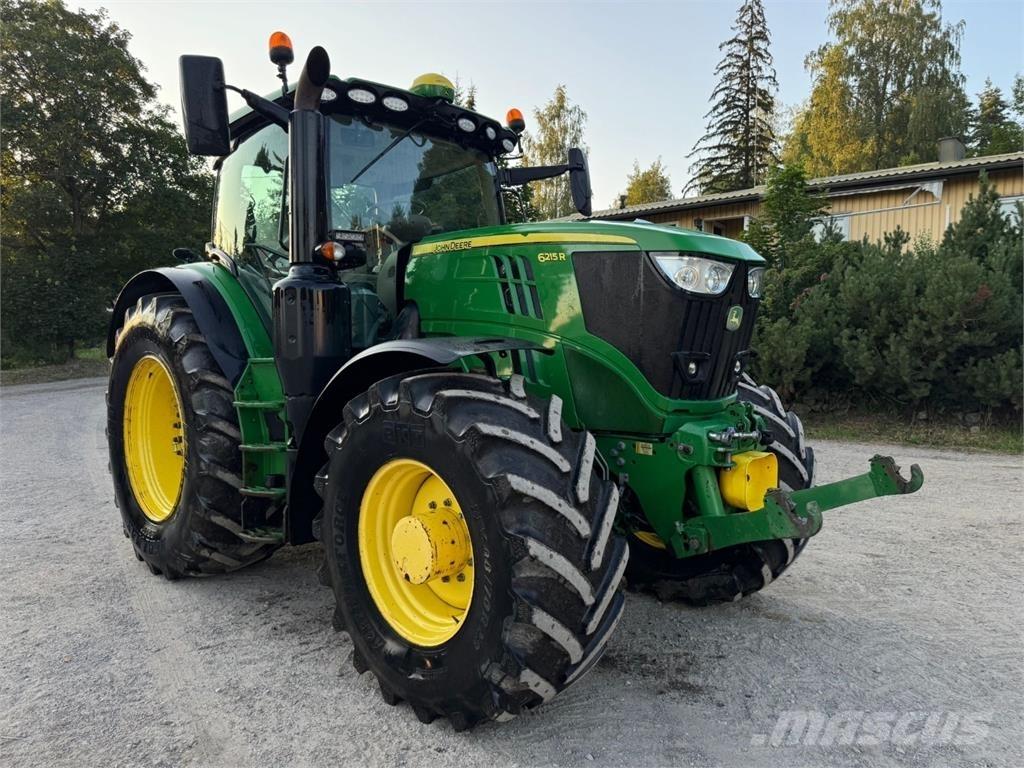 John Deere 6215R Traktorji